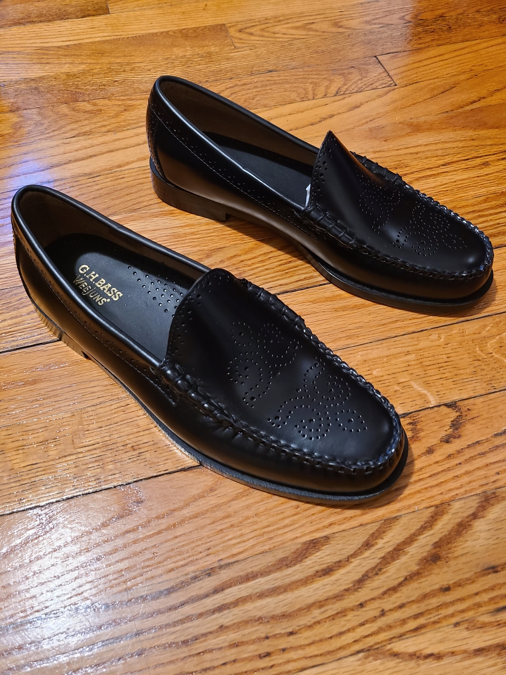 G.H. Bass & Co. Black Leather Slip-On Dress Loafers